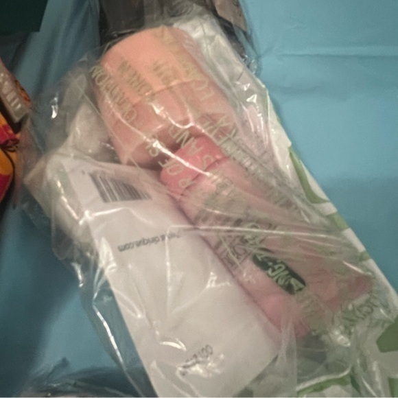 Clinique Ulta Bundle - Picture 2 of 16